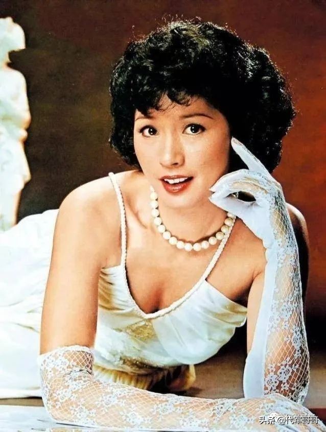 一婚嫁著名导演，二婚嫁脑科医生，如今73岁的婚姻生活很幸福