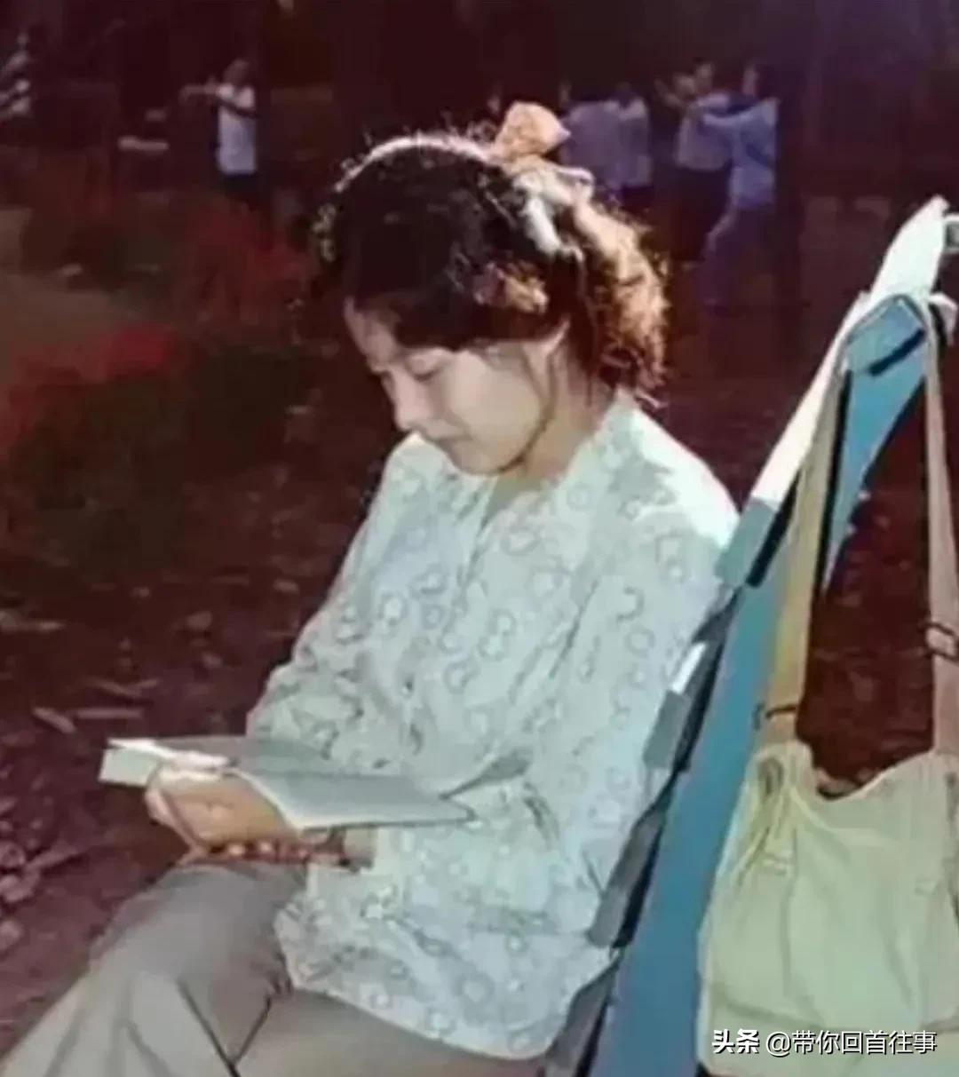 中国80年代最真实的12张老照片，你还记得他们吗