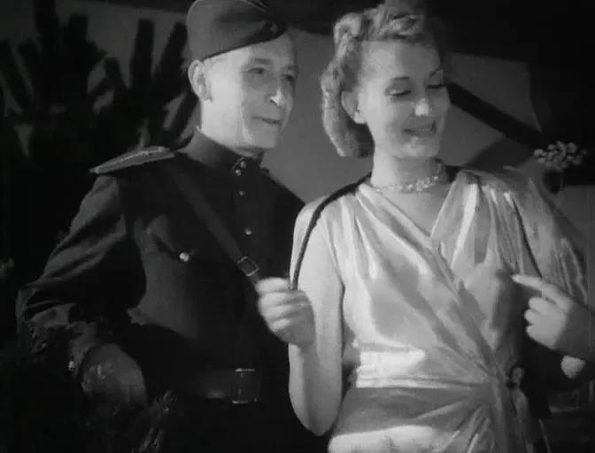 世界电影（0106）苏联电影《锄奸记》（1945）剧照欣赏