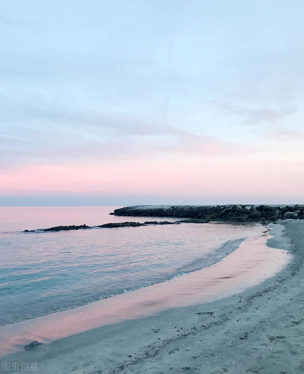 漂亮的大海高清图片大全。海边唯美风景。蓝天大海风光，美丽治愈