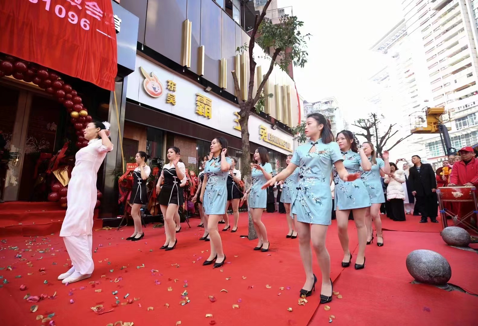 按摩界的黑马！足乐有道行政会馆落地大渡口