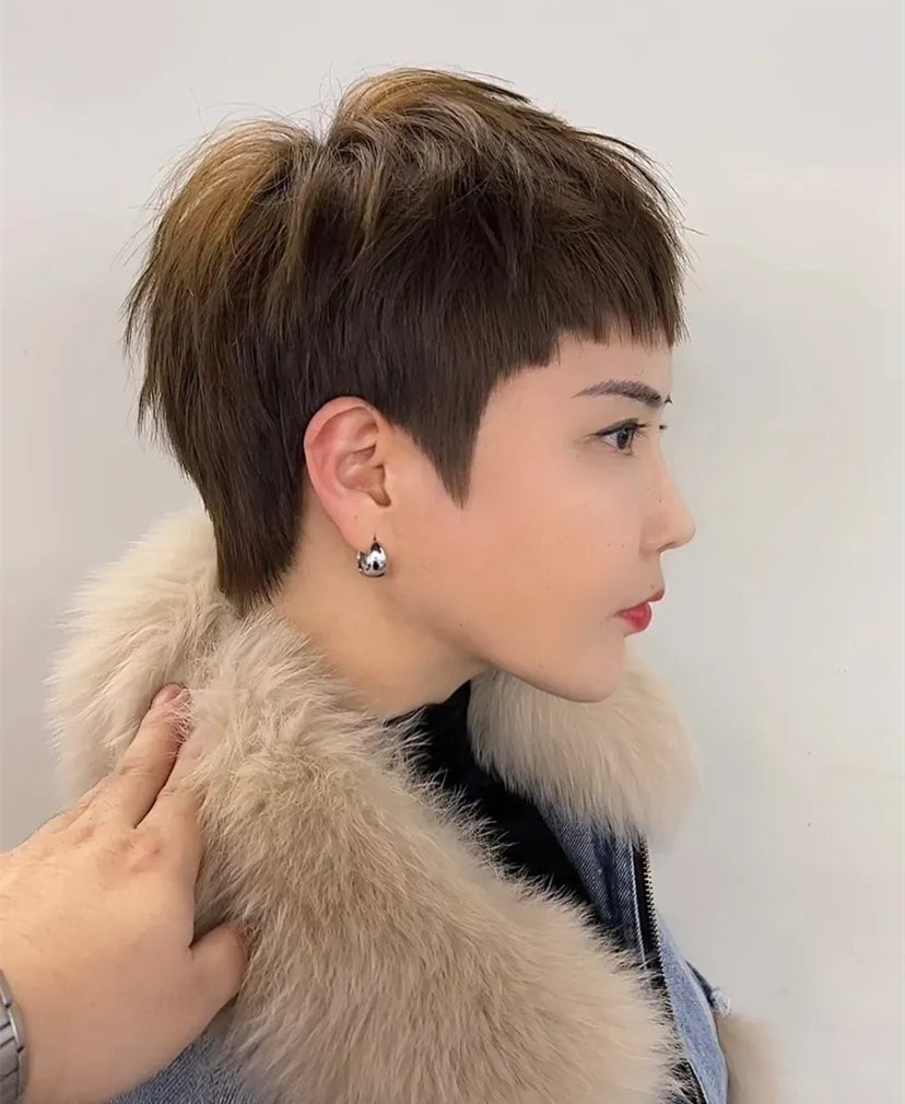 发量少的女生适合什么发型？这三种发型显发量又好看，建议你选择