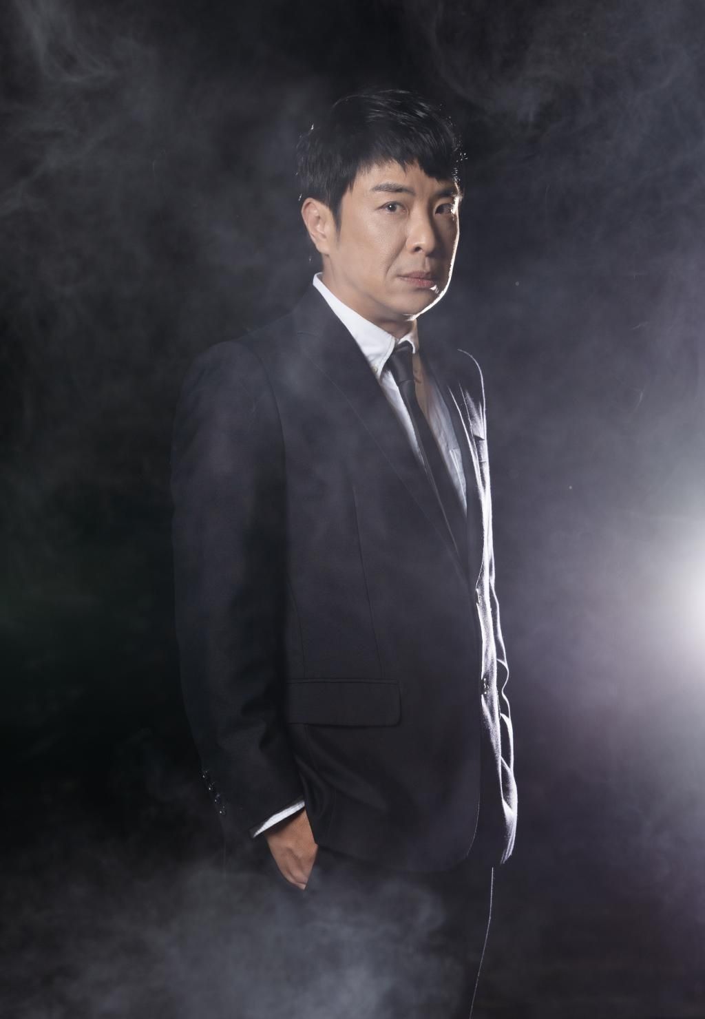 梁思浩回归TVB主持通灵真人骚庞景峰榜上有名以功夫接通灵界