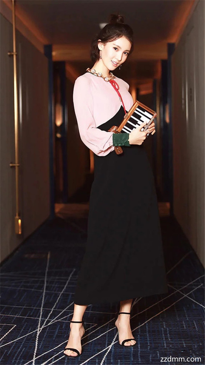 金晨：这是真瘦啊，不过很漂亮10