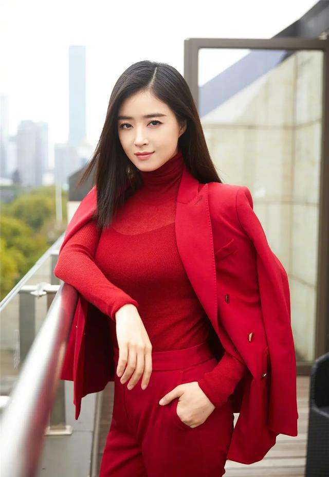 别在追求“白幼瘦”了，这10位女星告诉你，珠圆玉润也是一种美