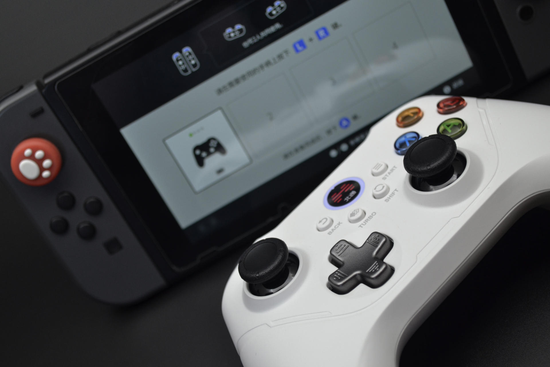 设计圈的颜值天花板 实用党的NO.1 北通阿修罗2 PRO 游戏手柄