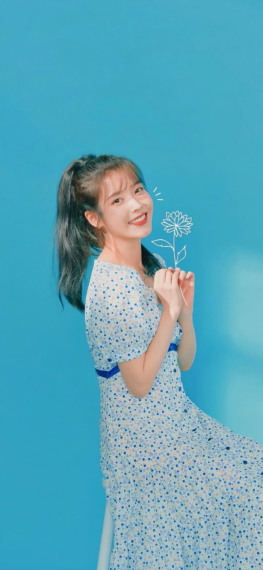 国民女孩IU李知恩，出道12年从未过气1