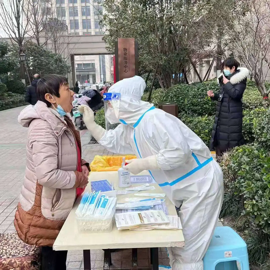 河南中医药大学各附属医院闻令而动 主动出击决战疫情