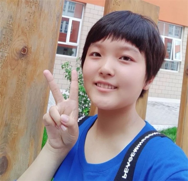 4年前707分上北大，拿到通知书仍在打工的河北女孩，后来准备参军