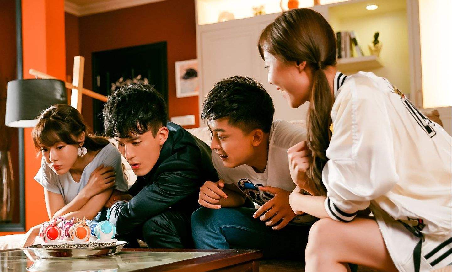 聊聊《破事精英》：国产喜剧，煽情就是好看？