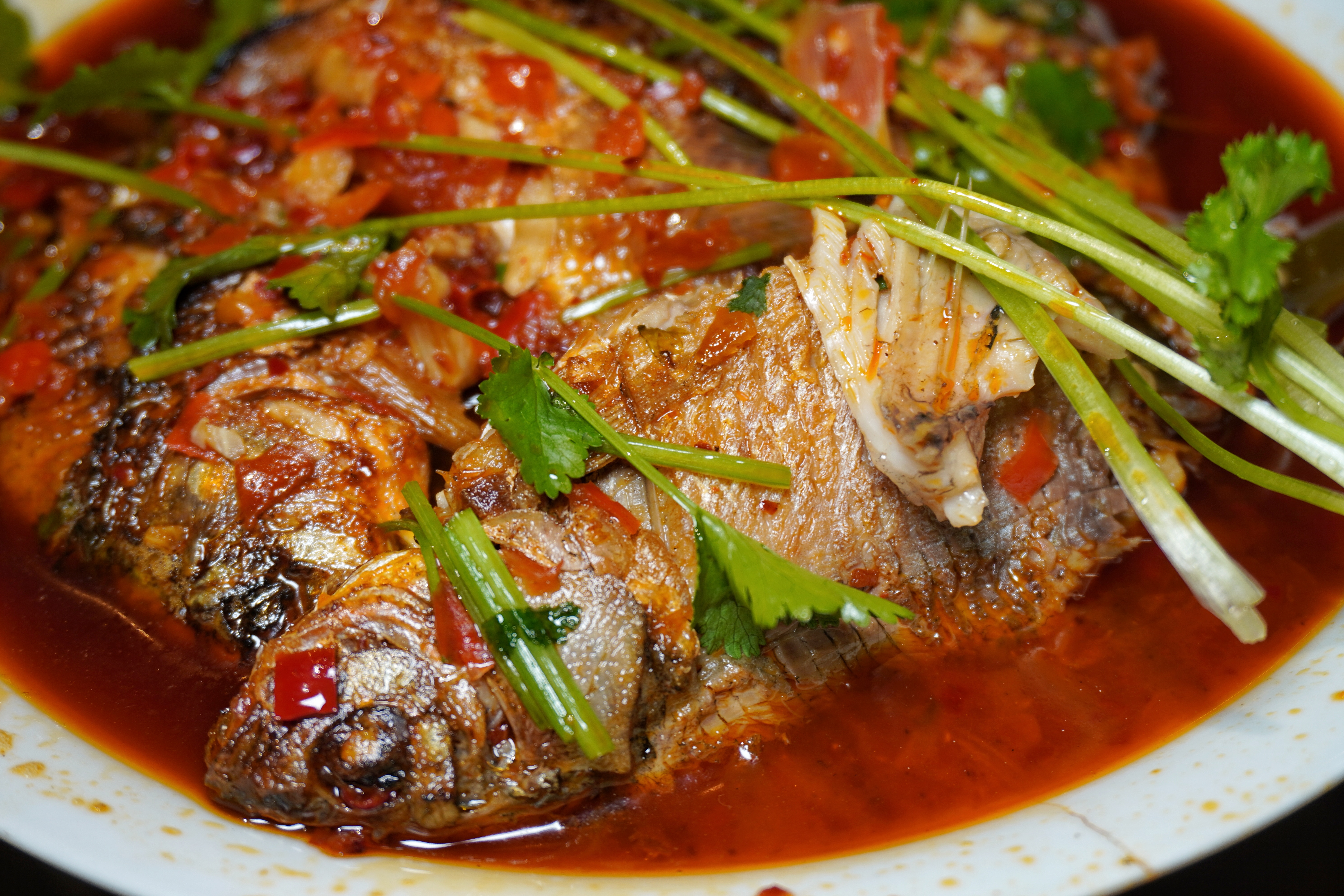 有40年经验的昆明乡村大厨，还原老昆明传统年味猪八碗，道道经典