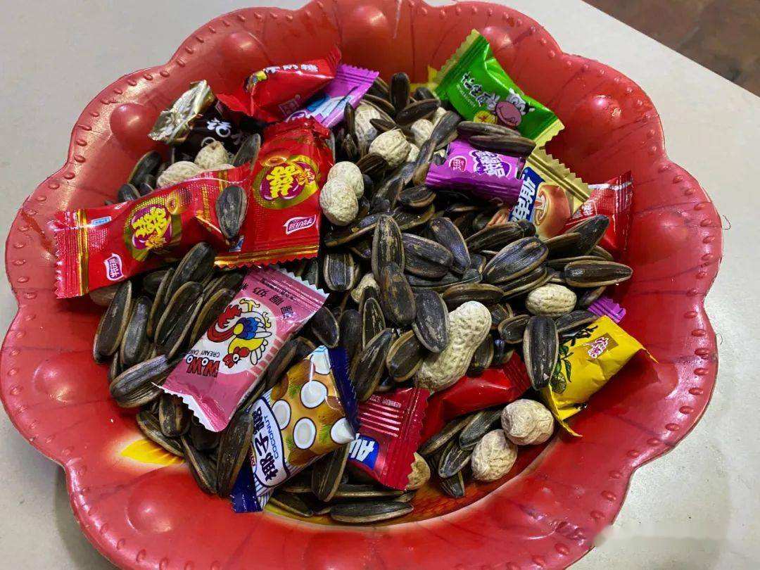 喜糖清单提前备好啦！哪家糖果你最爱？春节甜品哪家强，等你来投票！