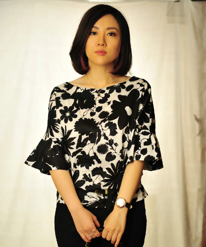 “宋丹丹儿媳”王博谷：嫁小7岁巴图连生两子，和婆婆相处成姐妹