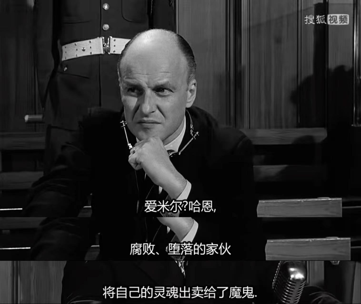 审视二战，除了《辛德勒的名单》你还不能错过这部影片