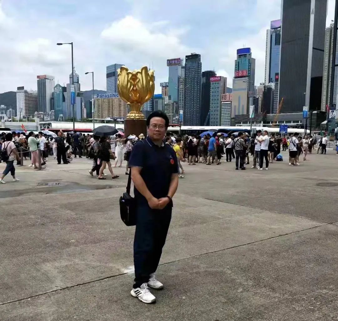 中国新时代国际艺术大家——吴学强