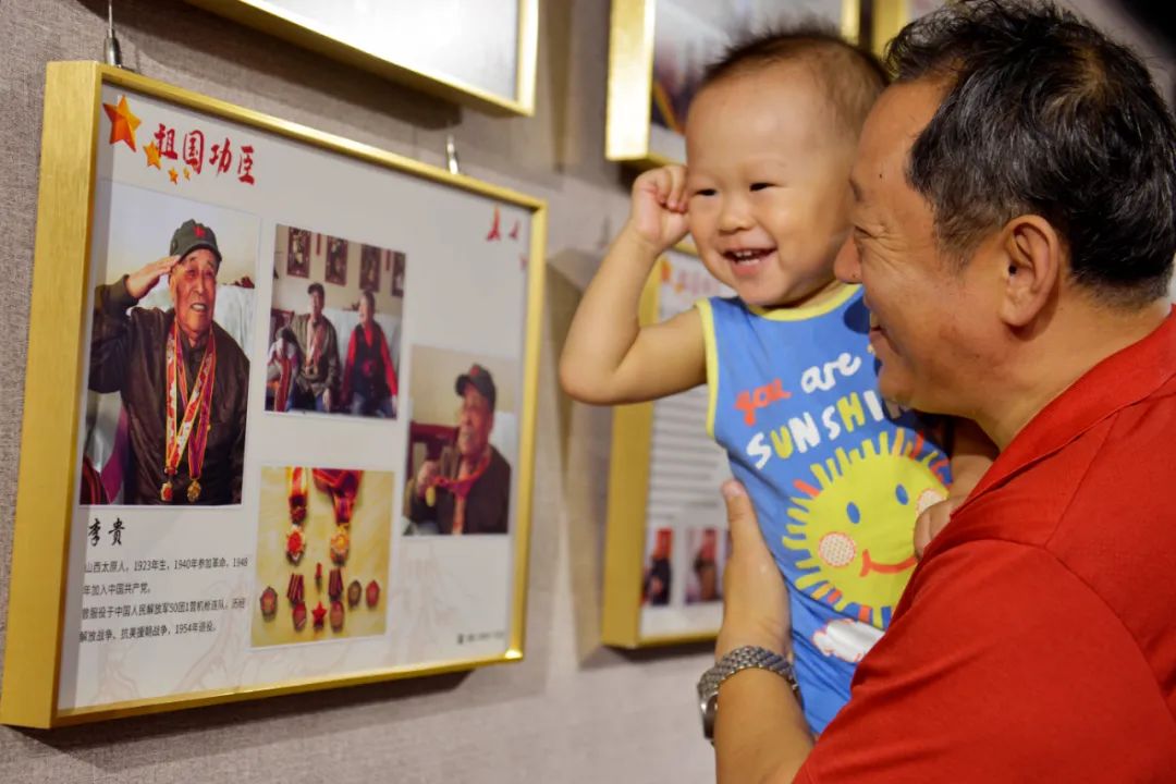 线上展览|“喜迎二十大 永远跟党走”庆祝“八一”建军节摄影作品线上展览