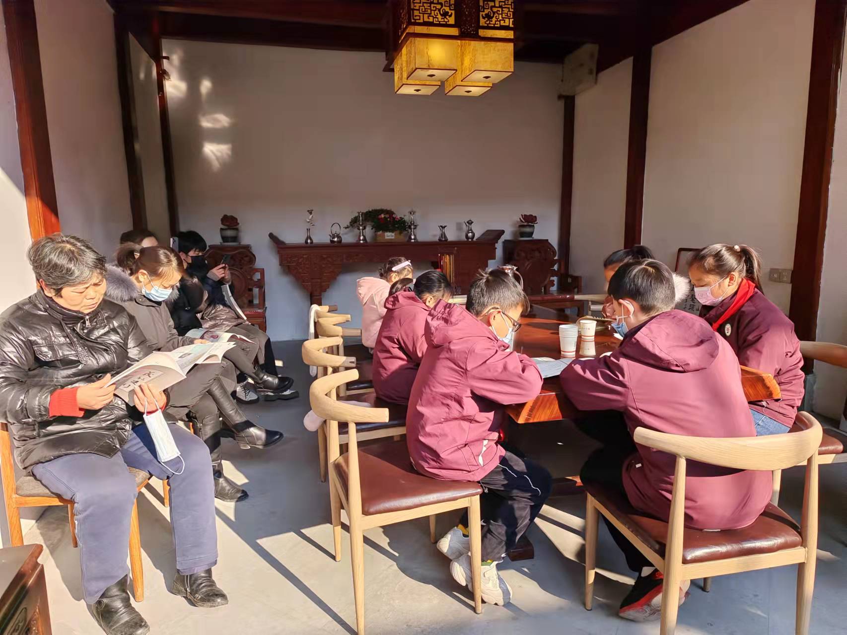 芝英小学冬季研学活动走进芝英古镇天行私塾