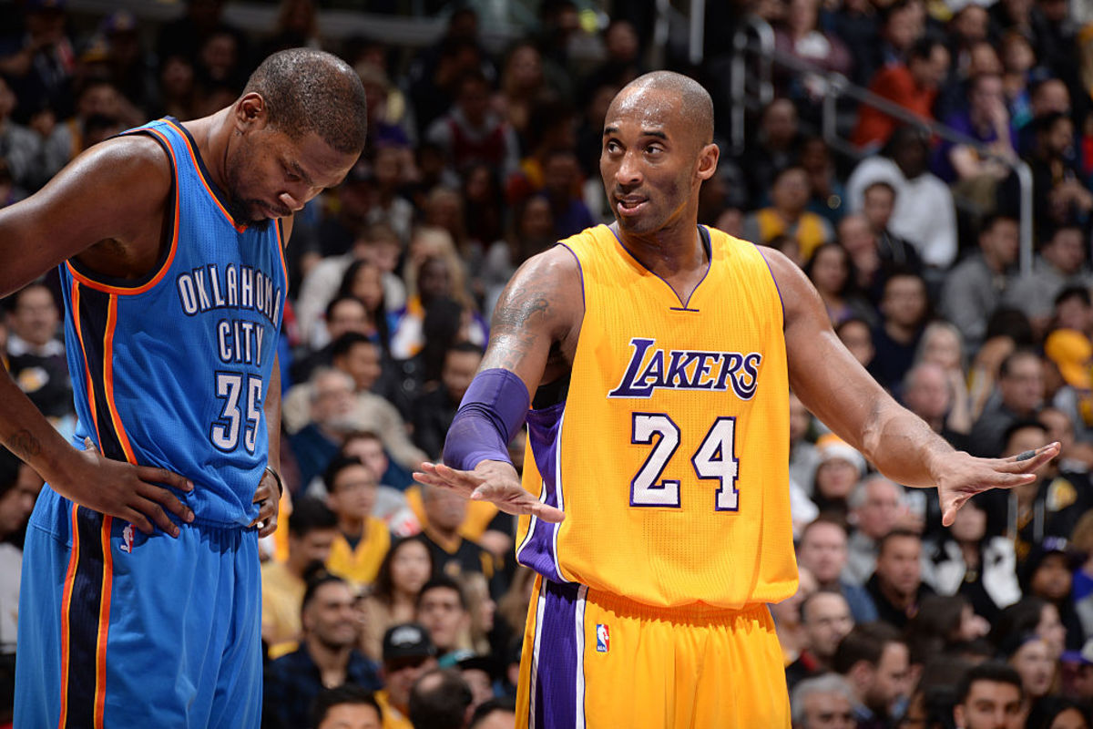 篮球比赛进球最高能拿多少分(美媒将科比和杜兰特9项单场最高数据进行