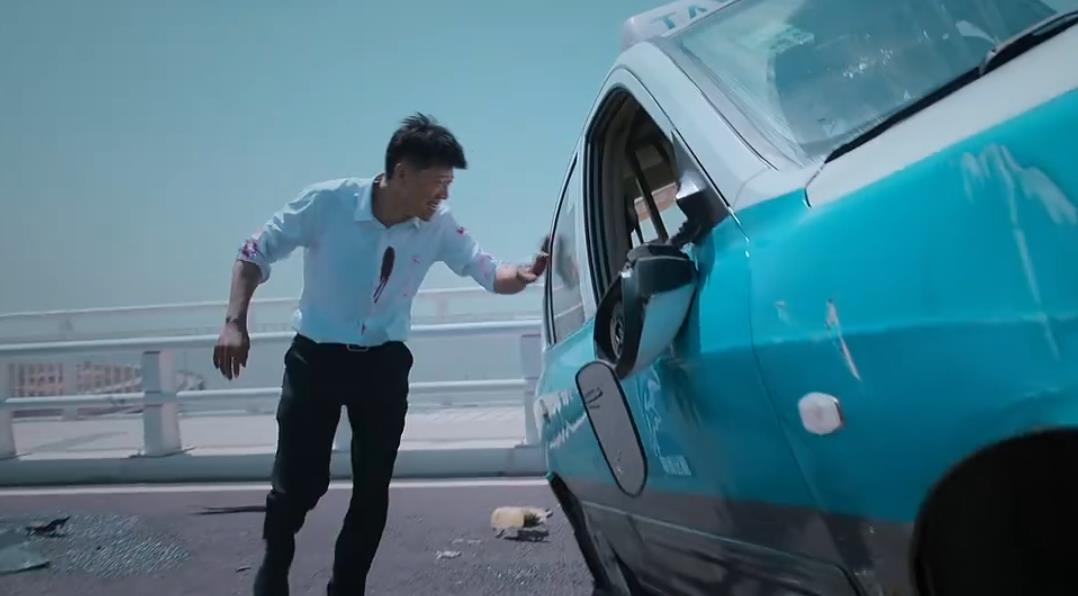 20集悬疑剧《庭外》首播质量高，10分钟入戏，连看2集不过瘾