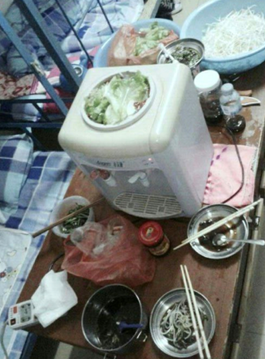 “五花八门，层出不穷”，大学生寝室“违禁品”，一个比一个有才