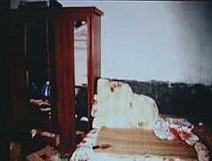 03年警方抓捕杨新海归案，庭审材料高达半米，专案组：有仇女心理