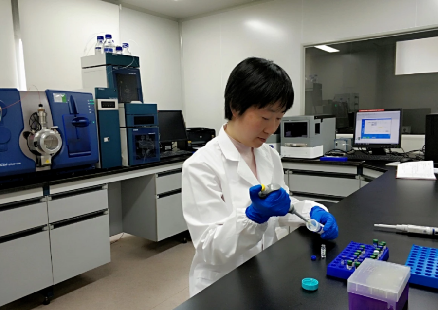 春风十里不如“她”