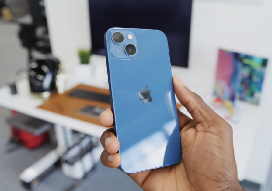 针对长续航和高性能，我本着负责任的态度，推荐这3款手机