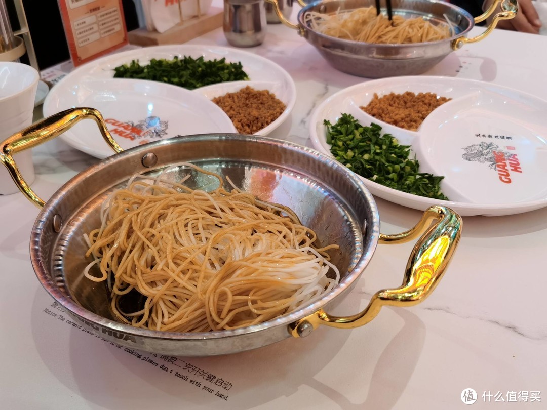 旅行就要边走边吃：舌尖上的昆明，盘点我在昆明吃到的各种美食