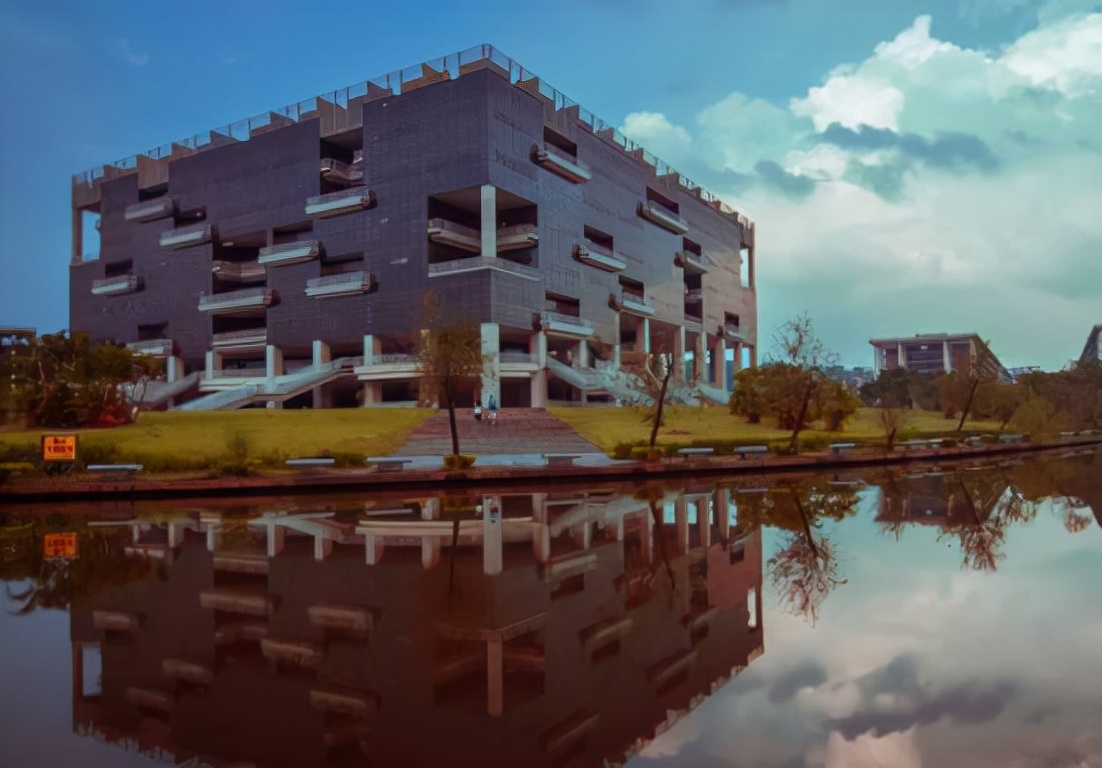 广州大学城有哪些大学（广州高校排行榜出炉）