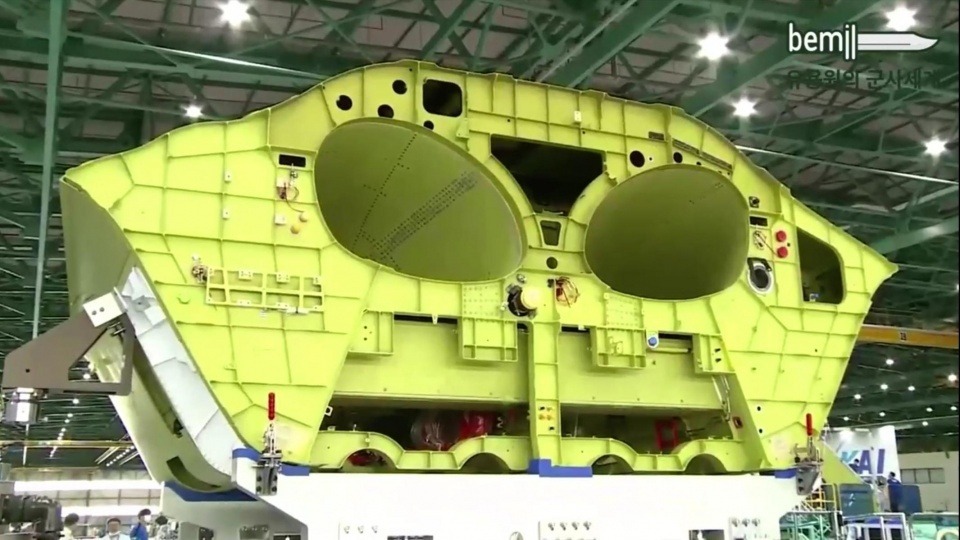 KF21���š��ĺ�ԭ�ͻ����࣬��Ȼ����˫���ͣ�����Ϊɶ��ô�ż���