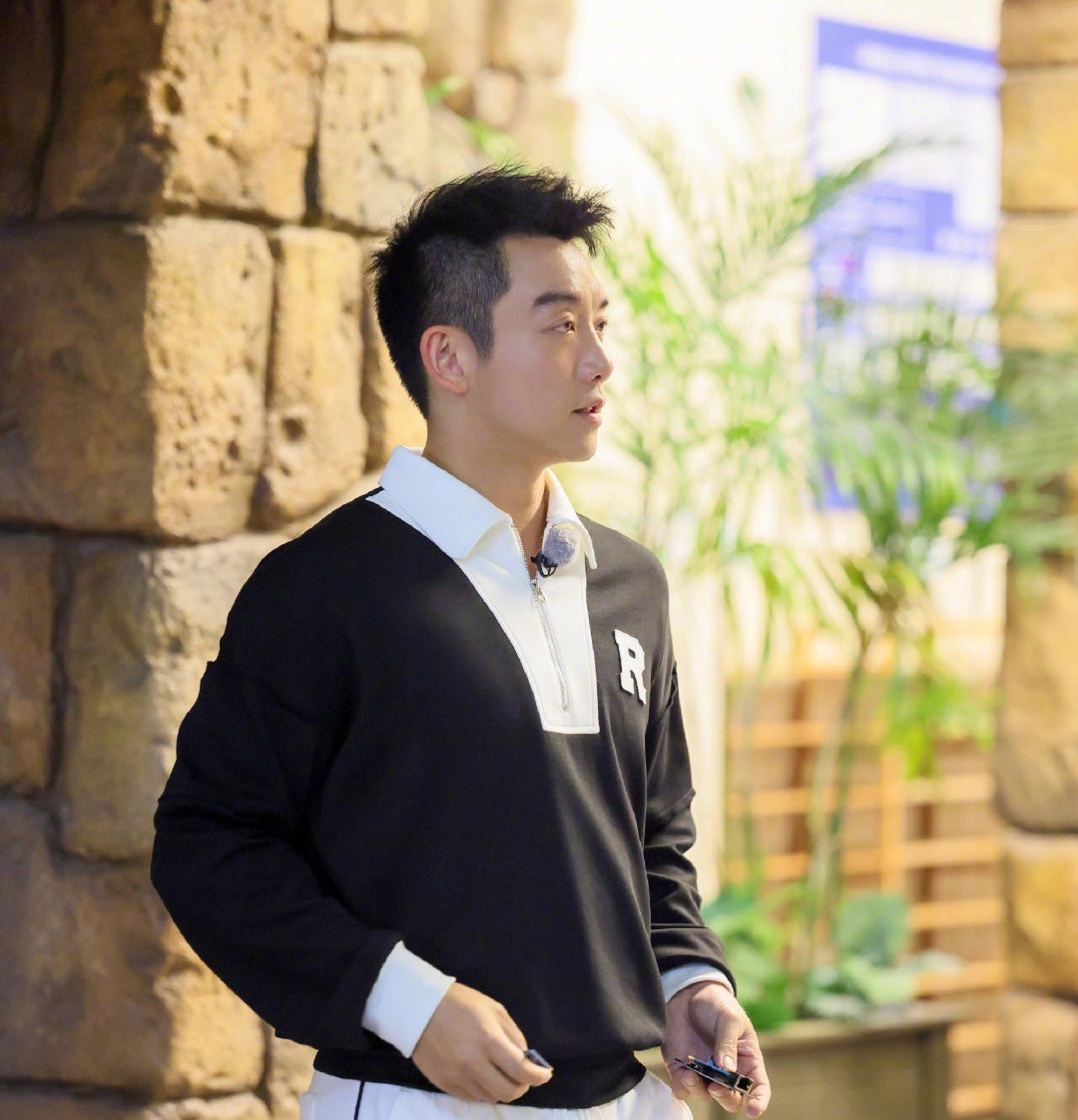 《奔跑吧》第十期要火，一次请来4位奥运冠军，刘畊宏加盟好惊喜