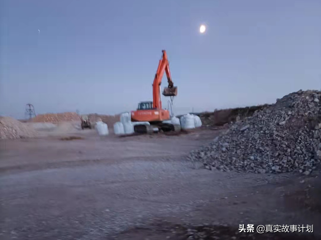 异国淘金自述：7名中国人穿过边境线，去蒙古挖矿，两年淘金梦碎