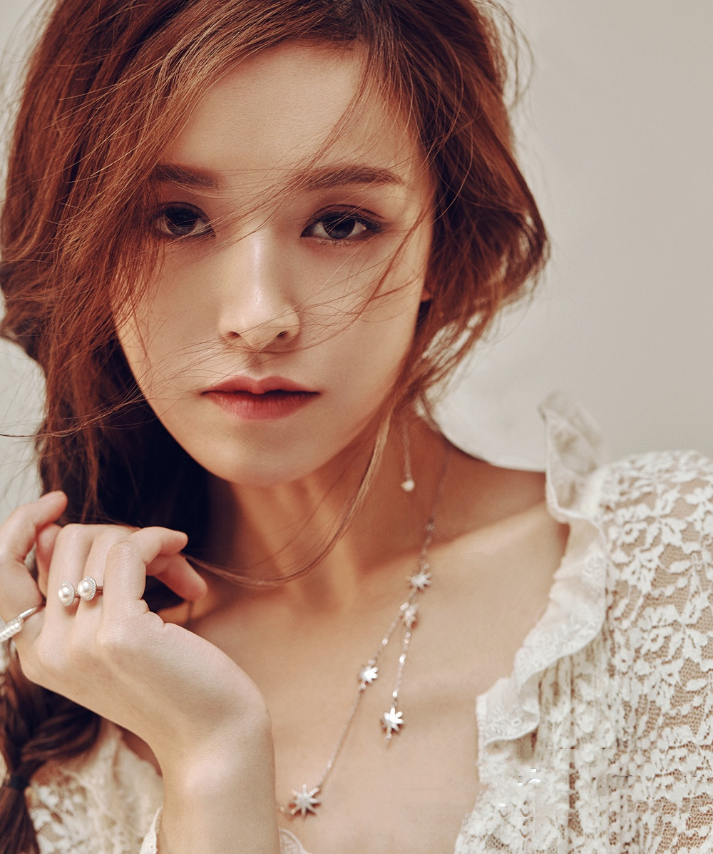 文咏珊和Angelababy“姐妹反目”的前前后后