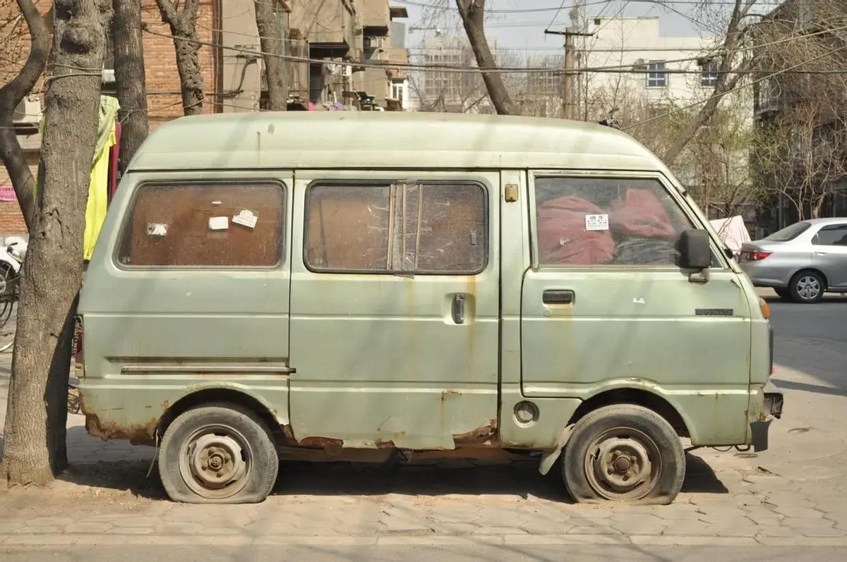 30多万的家用车,为什么还不如3,4万元的微型面包车耐用?