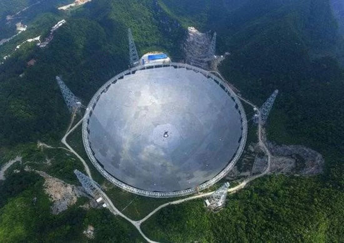 天眼或已搜索到外星文明，霍金再三警告，为啥人类仍要找外星人？