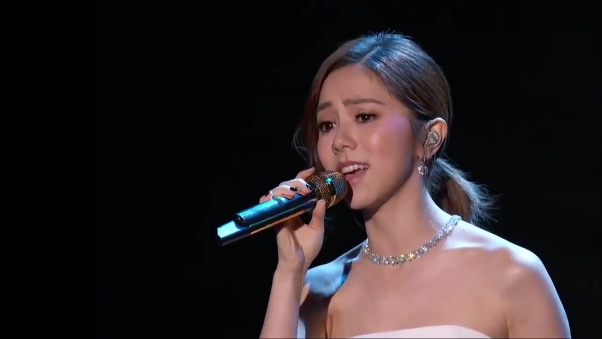 邓紫棋的心酸情史，苦等林宥嘉9年等来一首说谎，出歌内涵华晨宇