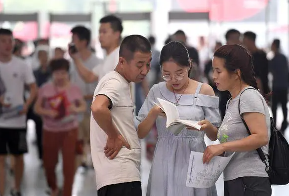 高考迎来“大地震”，考生填报志愿难度恐上升，2022高考生需注意