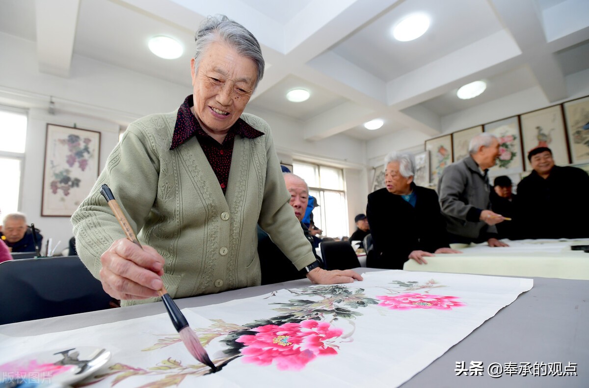 买断工龄违法吗？国家对下岗职工有什么补偿措施能提前退休吗？