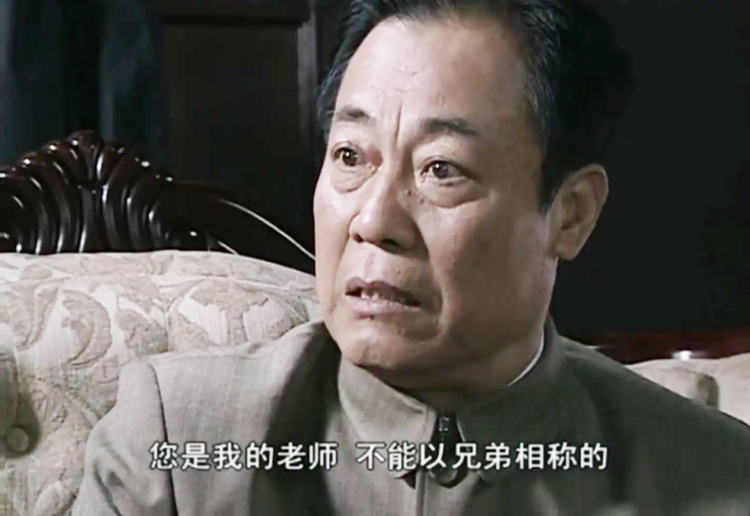 同样演特务头子，《潜伏》吴站长《悬崖》高科长一比，差别出来了