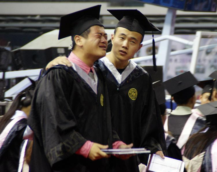 学士学位重大变化，职业本科证书“增重”，职校生表示很开心