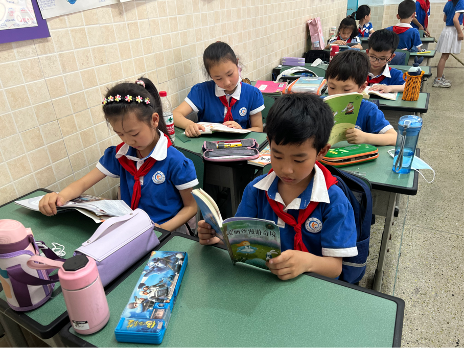 书香润泽生命 阅读成就未来｜继续走进双流区棠湖小学书香班级