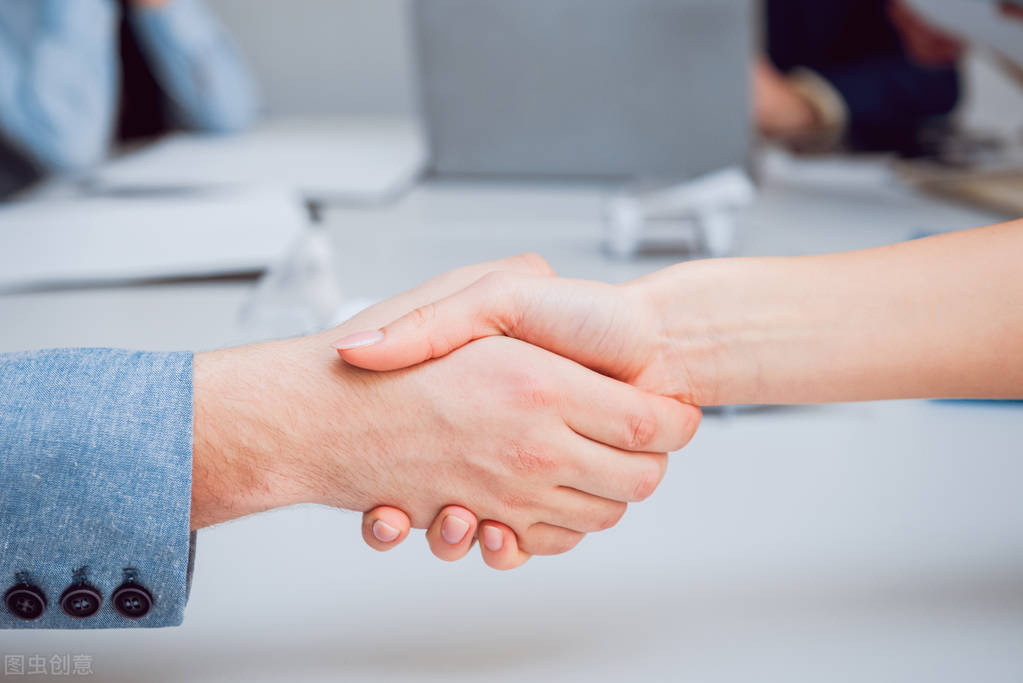 刑事律师如何掌握谈案及收费的艺术？