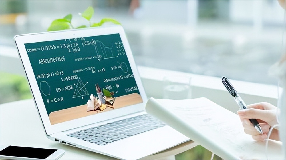 六大管理类专业，只有三个是公考热门专业，工商管理上榜