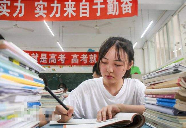 2022高考改革最新方案（2022高考出现三大变化）