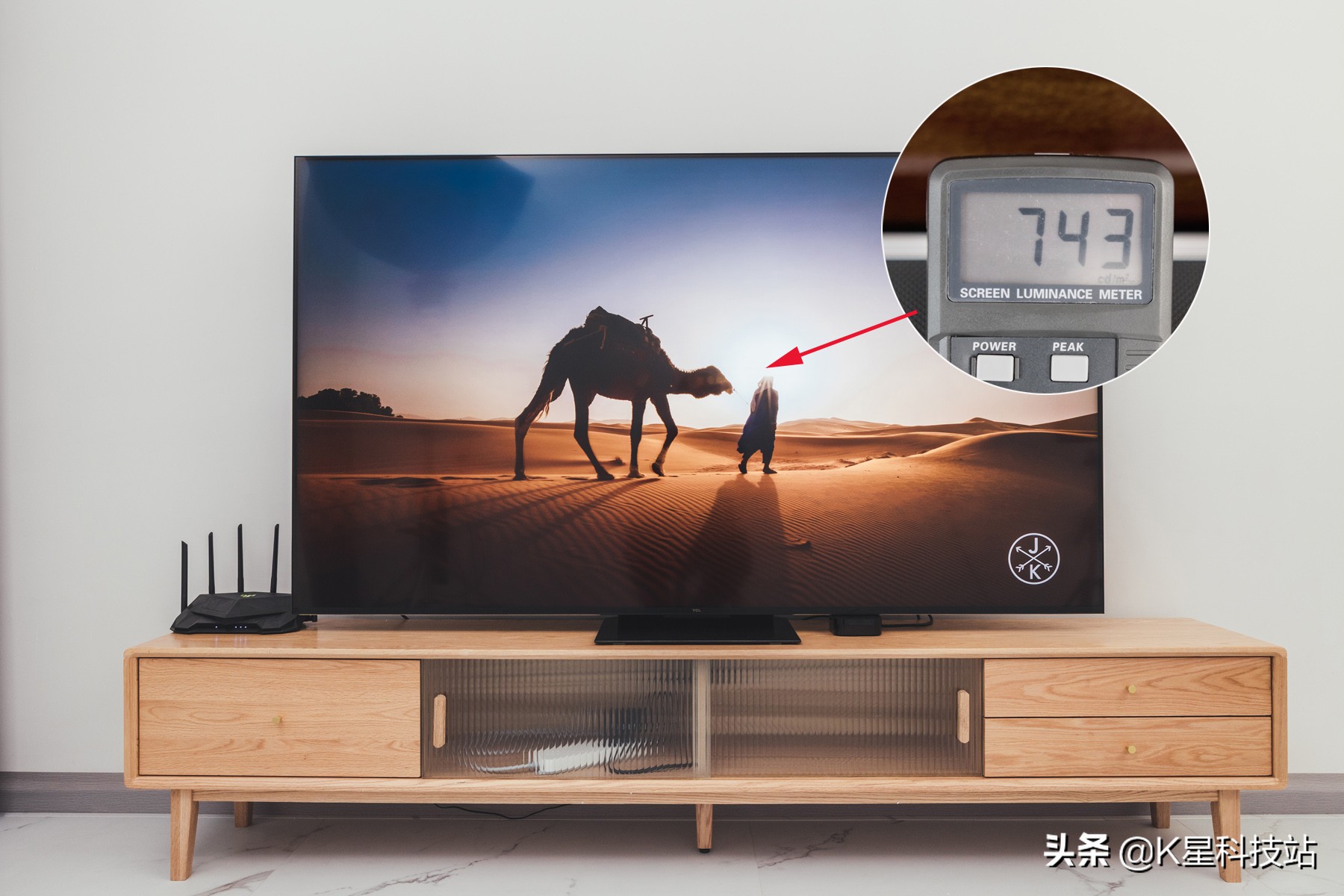 QD-Mini LED 战未来，国产电视画质的天花板，TCL X11电视机评测详解