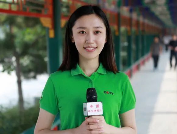 10位央视女主持人颜值对比，各有各的气质，甩一线女星几条街