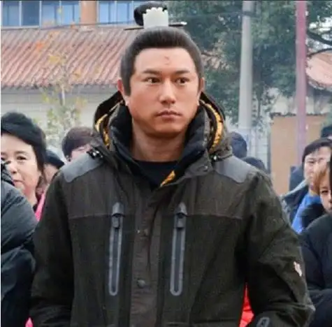 无线五小生境况悬殊,有人成“最老张无忌”,有人发福疑退圈