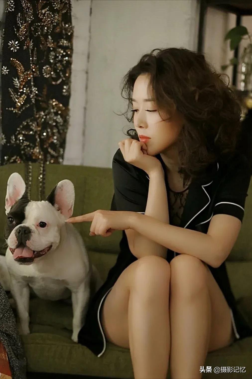 颜丹晨：丹晨与狗狗