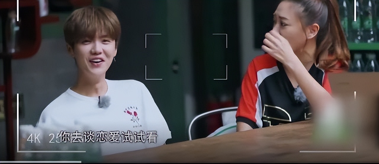 娱乐圈的“半仙”体质：应采儿嘴是真毒，莫小奇预测了半个娱乐圈