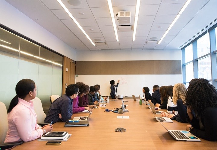 什么是员工培训？